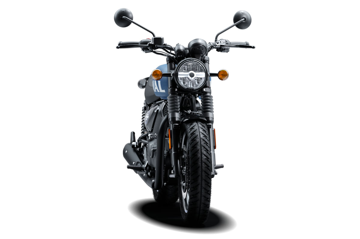 For 2025, Royal Enfield has updated the Hunter 350 with an LED headlight and new rear suspension